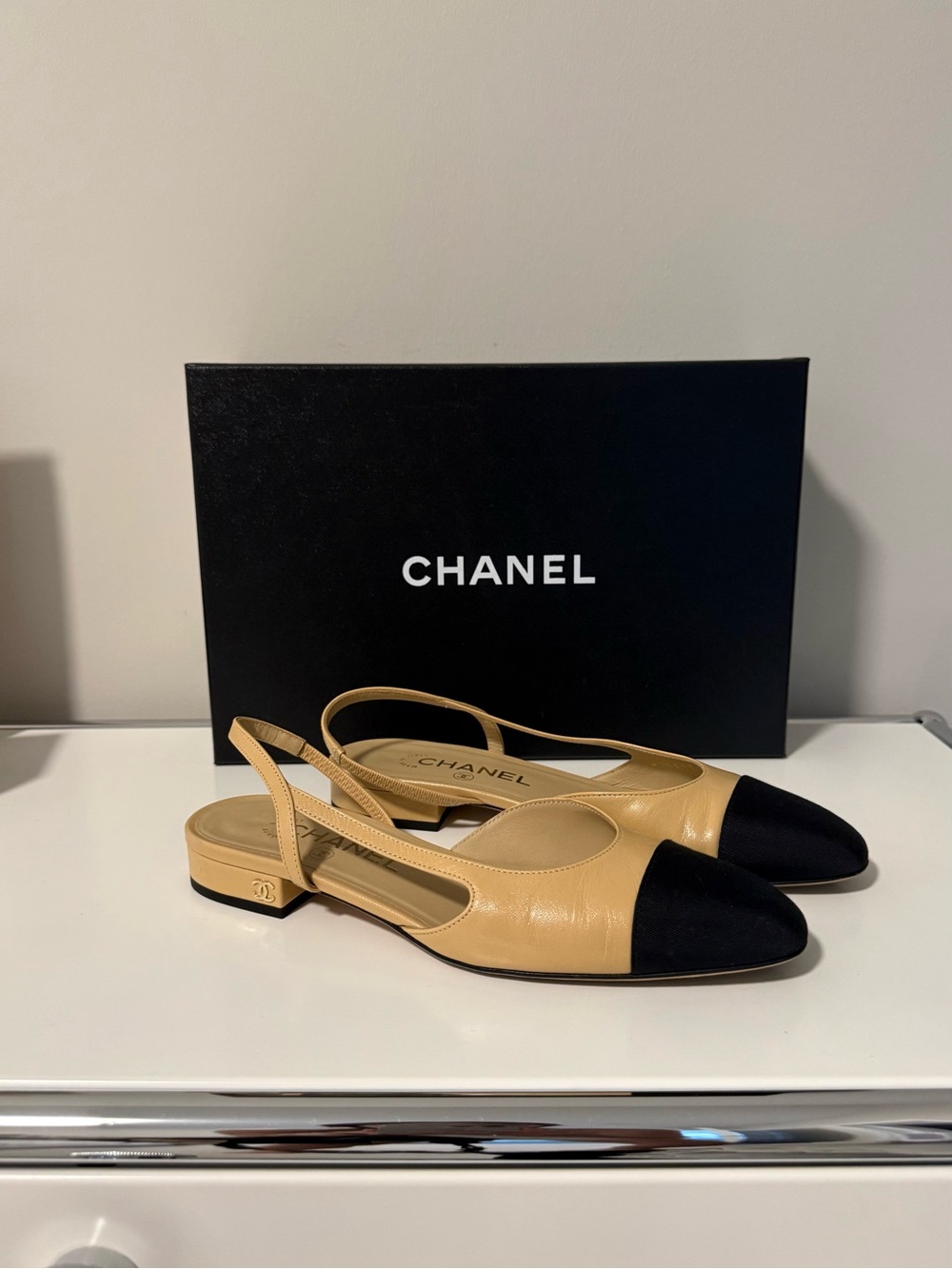 CHANEL Beige & Black Slingbacks